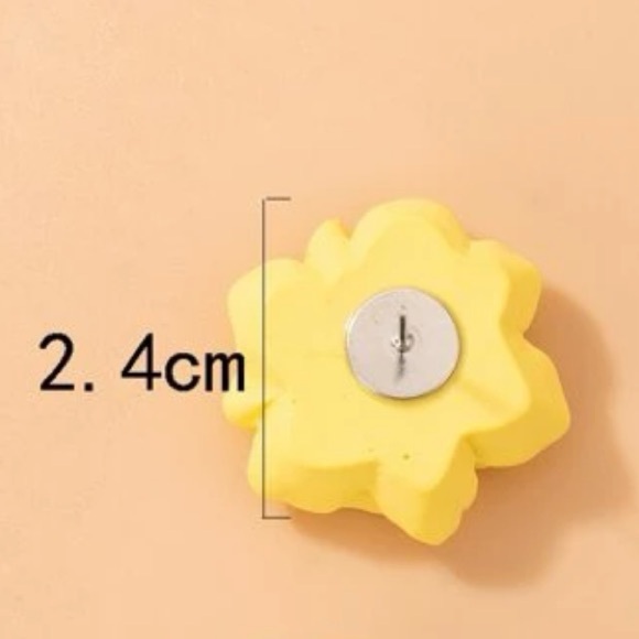 Yellow , White, Flower Pearl Resin, Summer, Goth, Floral, Boho Cottage Earrings - Picture 3 of 5